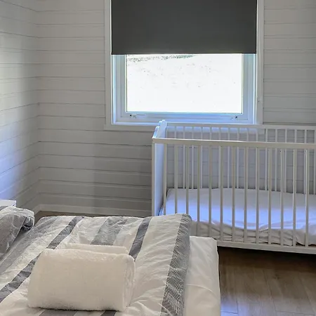 2 Bedroom Lovely In