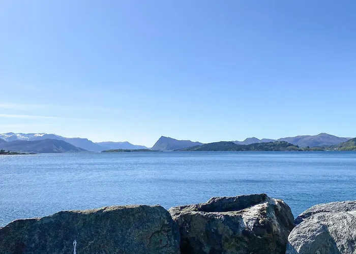 Дом отдыха 2 Bedroom Lovely In Эрста