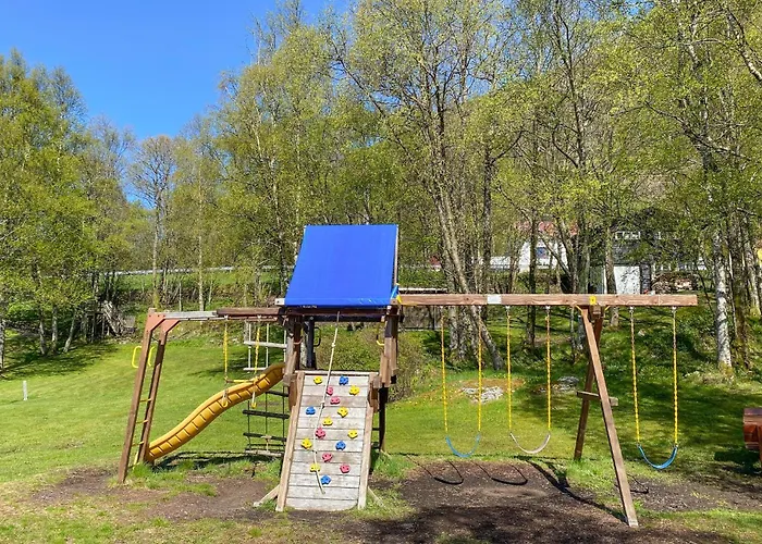 2 Bedroom Lovely In Дом отдыха Эрста